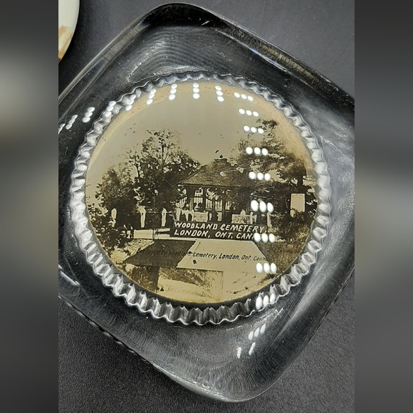 Vintage Glass Paperweights Places Photo Lot of 3 London, ON YMCA Cemetery - Picture 6 of 7